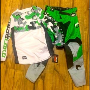 Moto look motorcross outfit brand new with tag just too small